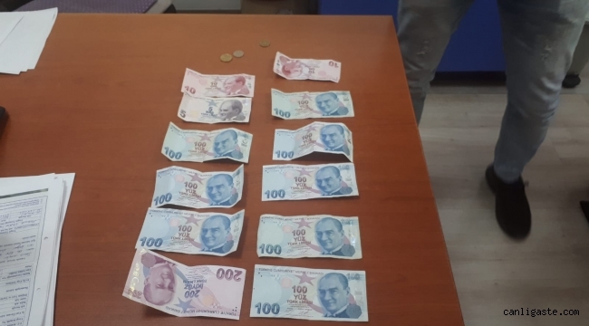 Kayseri'de dilenci kadının üzerinden Bin 25 Lira çıktı