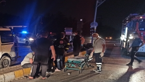 Kocaeli'de otomobille hafif ticari araç çarpıştı: 4'ü çocuk 10 yaralı