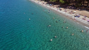 Kuşadası ve Didim sahillerinde bayram hareketliliği