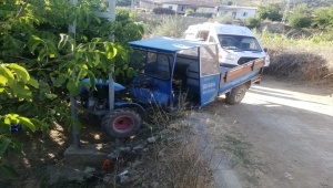 Malatya'da çapa motoru elektrik direğine çarptı: 4 yaralı