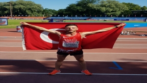 Milli atlet Mert Kahraman'dan Avrupa 20 Yaş Altı Atletizm Şampiyonası'nda gümüş madalya