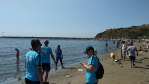 Mudanya'da olumsuz hava koşulları nedeniyle bazı plajlarda denize girilmesine izin verilmiyor