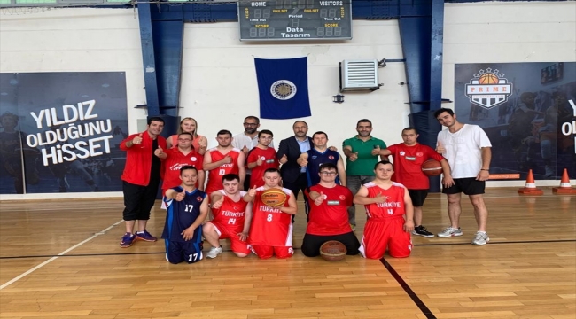 Özel Sporcular Down Basketbol Milli Takımı'nın "2021 Avrupa Trigames" hazırlık kampı, Ankara'da başladı