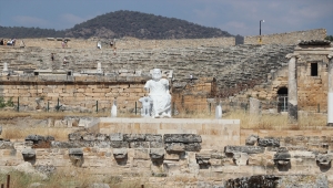 Pamukkale'deki "Cehennem Kapısı"nın bu yıl açılması planlıyor