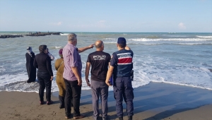 Samsun'da denizde boğulma tehlikesi geçiren kadın ile kızı kurtarıldı bir kişi kayboldu