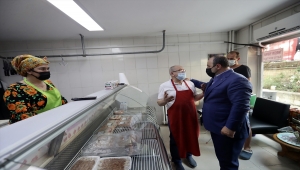 Sanayi ve Teknoloji Bakanı Varank, Edirne'deki su baskınında zarar gören esnafları ziyaret etti: