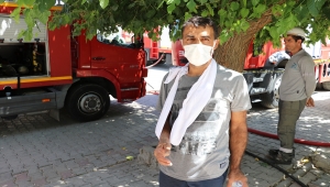 Siirt'teki yangında evi hasar gören baba 3 çocuğunun kurtarılmasının sevincini yaşıyor