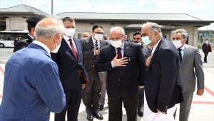TBMM Başkanı Mustafa Şentop Azerbaycan'a gitti