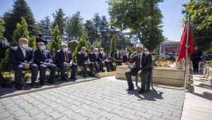 TBMM Başkanı Şentop, 15 Temmuz Demokrasi Şehitliği'ni ziyaret etti
