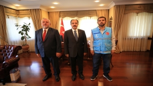 TDV görevlileri, Bakü Büyükelçisi Bağcı'yı ziyaret etti