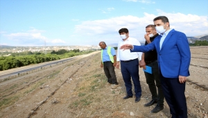 Tokat'ta eski çöp depolama alanında oluşturulan lavanta bahçesinde ilk hasat yapıldı