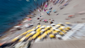 "Turizmin başkenti" Antalya'da bayram tatili yoğunluğu yaşanıyor