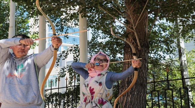 Türk Okçuluk Kurslarından mezun olan Kazak okçular şimdi eğitmen olmaya hazırlanıyor 