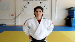 Türkiye'nin Gururu Kadın Sporcular: Ecem Taşın Çavdar