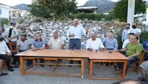 Adalet Bakanı Gül, Milas'ta yanan alanlarda incelemelerde bulundu