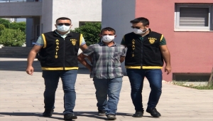 Adana'da hastaneden refakatçilerin eşyasını çaldığı öne sürülen 3 şüpheli tutuklandı