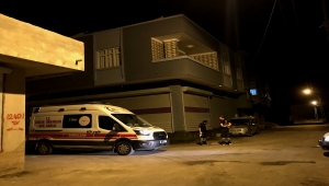 Adana'da karısını ve çocuklarını darp eden şüpheli, kapısı kırılarak girilen evde yakalandı