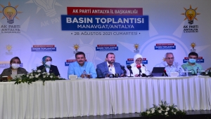 AK Parti heyeti, Manavgat'taki yangın bölgesinde çalışmalarını sürdürüyor 