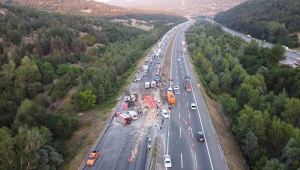 Anadolu Otoyolu'nda zincirleme trafik kazası: 6 yaralı