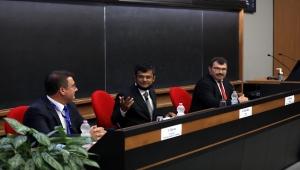 Bakan Varank, Trieste'deki uluslararası bilim merkezini ziyaret etti