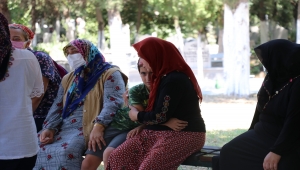 Balıkesir'deki yolcu otobüsü kazasında hayatını kaybeden ikinci şoförün cenazesi defnedildi