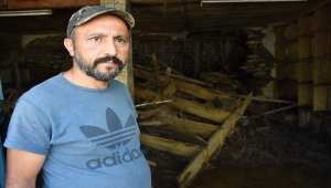 Bartın'daki selden kurtulan ve evi ağır hasar gören Ercan Ünal yaşadıklarını anlattı: