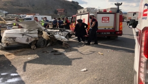 Bilecik'te otomobille tır çarpıştı: 1 ölü, 2 yaralı