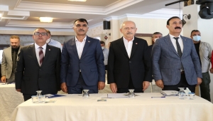 CHP Genel Başkanı Kılıçdaroğlu, Van'da kanaat önderleriyle bir araya geldi: