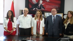 CHP Kadın Kolları Genel Başkanı Nazlıaka "YaşamHak Projesi"nin tanıtım toplantısına katıldı: