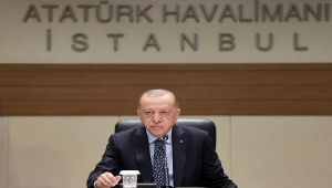 Cumhurbaşkanı Erdoğan, Bosna Hersek'e hareketinden önce basın toplantısı düzenledi: (1)