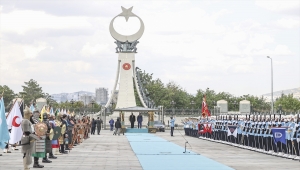 Cumhurbaşkanı Erdoğan Sudan Egemenlik Konseyi Başkanı Burhan'ı resmi törenle karşıladı