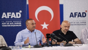 Dışişleri Bakanı Çavuşoğlu, Manavgat AFAD Koordinasyon Merkezi'nde konuştu: (2)