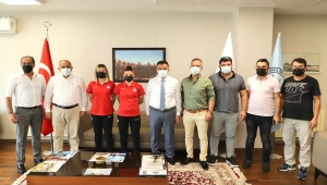 Dünya şampiyonu paralimpik sporcular, Tokyo 2020 için memleketleri Samsun'dan uğurlandı