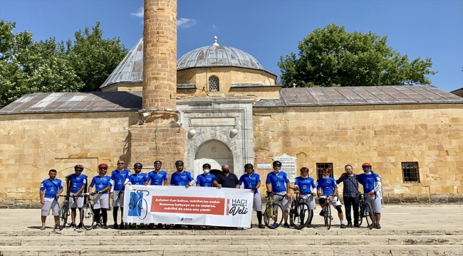 "Eyüp'ten Hacı Bektaş Veli'ye Huzur Yolculuğu"na katılan bisikletçiler, Kırşehir'e ulaştı