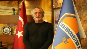 Galatasaray'da iki kupa kazanan Riekerink, İskenderunspor'la şampiyonluk hedefliyor: