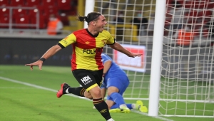 Göztepe, hazırlık maçında Altınordu'yu 2-0 mağlup etti