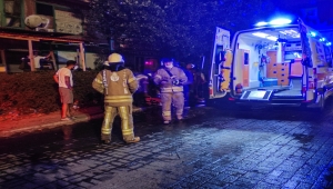 GÜNCELLEME - Başakşehir'de oto sanayi sitesindeki iş yerinde yangın