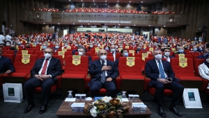 Hazine ve Maliye Bakanı Elvan, Kocaeli'de iş dünyası temsilcileriyle bir araya geldi: (1)