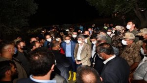 İçişleri Bakan Yardımcısı Muhterem İnce, Van'daki sel bölgesinde incelemelerde bulundu: