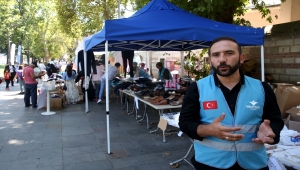 İnsan Vakfı, orman yangınlarından etkilenen bölgelere destek için kermes düzenledi
