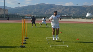 İşitme Engelliler Milli Futbol Takımı'nın hedefi Brezilya'daki olimpiyatlarda şampiyon olmak