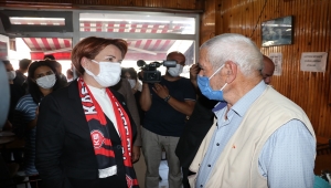 İYİ Parti Genel Başkanı Akşener Kastamonu'da esnafı ziyaret etti: