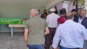 Kars'ta sel sularına kapılarak ölen genç kadın toprağa verildi