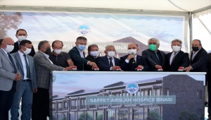 Kayseri'de hizmet verecek "Kanser Hastalarına Tedavi Sonrası Bakım Merkezi'nin" temeli atıldı