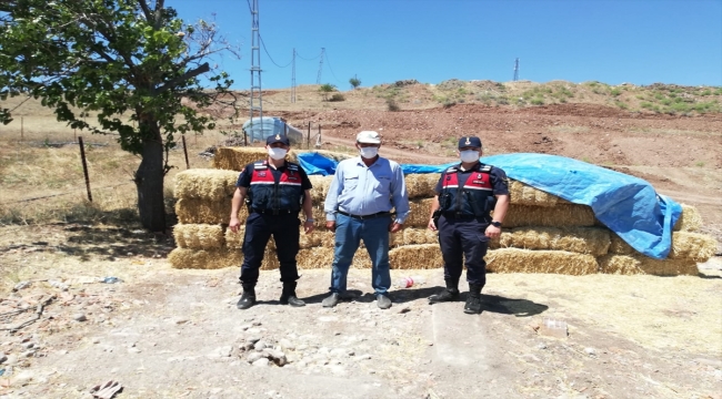 Kırıkkale'de çalınan saman balyaları Çankırı'da bulundu