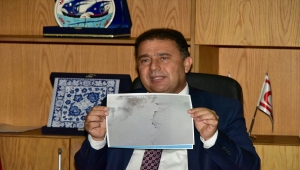 KKTC Başbakanı Saner: "Son bilgilere göre petrol sızıntısının kirliliği Suriye'ye doğru yöneldi"