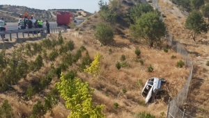 Manisa'da takla atan otomobilin sürücüsü öldü