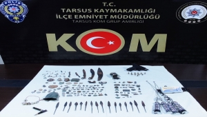 Mersin'de minibüste 159 parça tarihi eser ele geçirildi