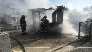 Sakarya'da yurdun güvenlik kulübesini ateşe verdiği iddia edilen şüpheli yakalandı