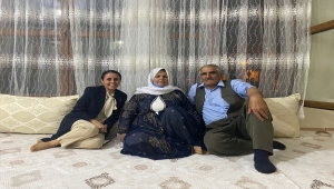 Şırnak'ta Emine anne dağa kaçırılan oğlu Metin'e kavuşacak olmanın mutluluğunu yaşıyor